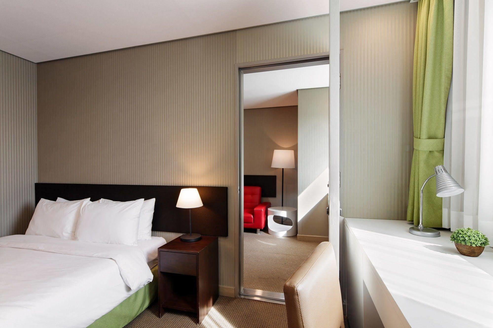 Ramada Encore By Wyndham Seoul Dongdaemun Экстерьер фото