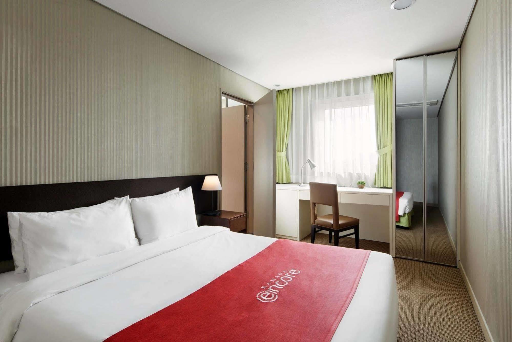 Ramada Encore By Wyndham Seoul Dongdaemun Экстерьер фото